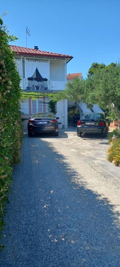Sobe Sotic Bed & Breakfast Rab Town Eksteriør bilde
