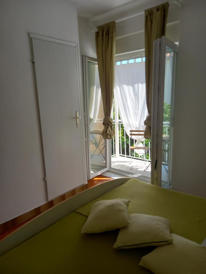 Sobe Sotic Bed & Breakfast Rab Town Eksteriør bilde